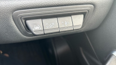 Renault Captur 1.6 E-Tech full hybrid 145 Rive Gauche 5dr Auto Hybrid Hatchback